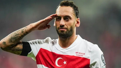 Hakan Çalhanoğlu veda etti: Hakkınızı helal edin