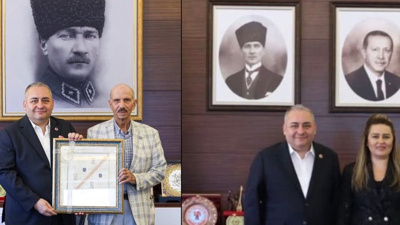 Mesut Özarslan AKP'ye geçince makamındaki Atatürk portresi de küçüldü