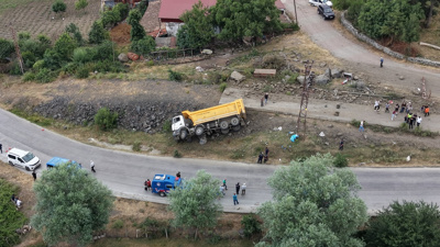 Freni boşalan hafriyat kamyonu şoförüne mezar oldu! Yakınlarının feryatları yürekleri dağladı