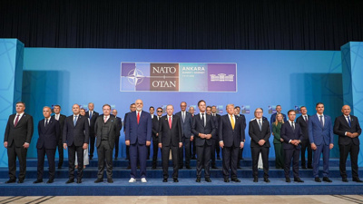 "Erdoğan NATO Liderlerine tabanca hediye etti"