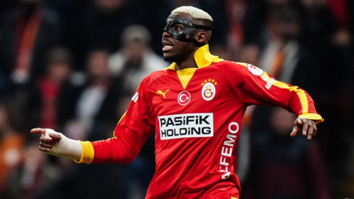 Osimhen'den gelen telefonu resmen açıkladılar: Transfere ikna oldu Galatasaray'a imzayı attı