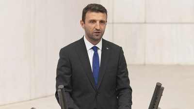 AKP'li vekil emekli maaşının düşük olduğunu kabul etti: Çalışıyoruz