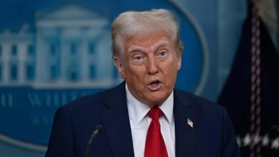 Trump'tan Hürmüz'de geri adım: Geçiş ücretinin yerini ticaret anlaşması aldı