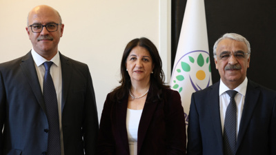 Masada yasa taslağı var: AKP Genel Başkan Yardımcısı Efkan Ala, İmralı Heyeti ile görüştü