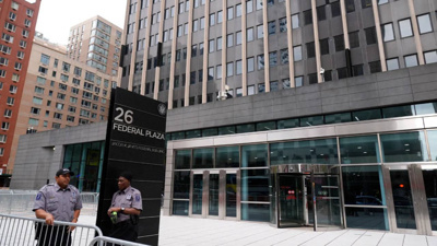 New York'ta FBI genel merkezi önünde patlama!