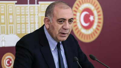 Gürsel Tekin gazetecileri hedef alırken faturadaki rakama üç sıfır eklemiş, bini milyon yapmış!