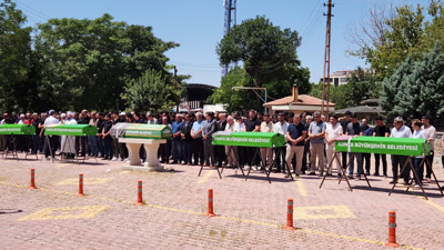 Katliam gibi kaza: Tatile giden aileden 5 kişi hayatını kaybetti
