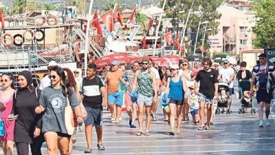 Bodrum'da 400 lira 100 km ilerideki Marmaris'te 40 lira