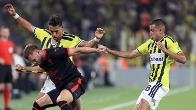 Fenerbahçe maçında penaltı kararı: Fileleri havalandırdı