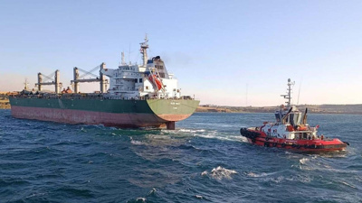 Yük gemisi karaya oturdu! Çanakkale Boğazı trafiğe kapatıldı