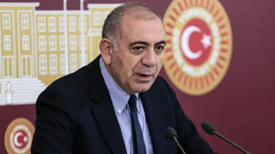 Butlan CHP'si Gürsel Tekin'i görevden aldı iddiası: Sarı'dan açıklama