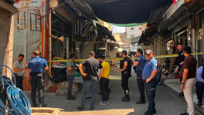 Siirt'te sokak ortasında kan aktı: 2 yaralı
