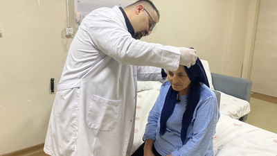 Ölümden döndü 8 ay sonra yeniden doğdu: Kafatası kemiği aylarca karnında saklandı