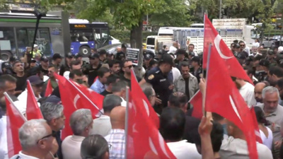 Meclis'e yürümek isteyen gazilere polis ablukası