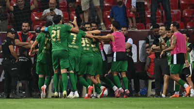 Erzurumspor'un 2 golü iptal edildi: Amedspor fark atıp liderliğe oturdu