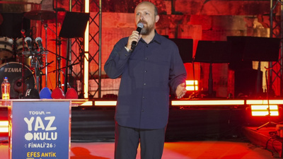 Bilal Erdoğan şarkı söyledi
