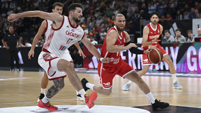 Milliler tek sayı farkla mağlup oldu: Finale çıkma şansını kaçırdı