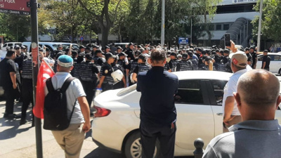 MSB önünde basın açıklaması yapmak isteyen gazilere polis engeli