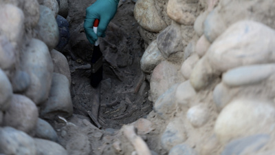 Piramidin dibindeki kuyu kapatılırken kurban etmişler: 1400 yıl sonra ortaya çıktı