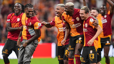 Başakşehir Galatasaray: İlk 11'ler! Okan Buruk'tan şaşırtan tercih