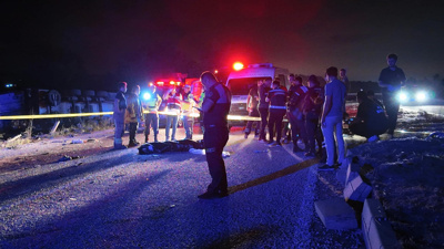 Bursa’da TIR ile motosiklet çarpıştı: 2 kişi hayatını kaybetti
