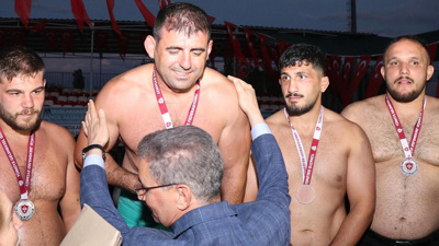Erzurum'da başpehlivan belli oldu