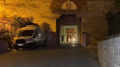 İstanbul'un orta yerinde iki erkeğin cansız bedeni bulundu