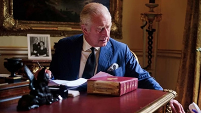 3. Charles'dan yapay zeka çıkışı: İnsanlığımız kutsal kalmalı