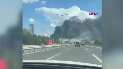 TEM Otoyolu'nda TIR alev topuna döndü
