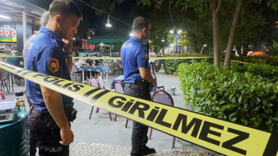 Husumetlilerini vurmak istedi, başkasını yaraladı