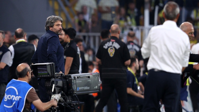 9 dakikada bir gol yedi: Hocası 'Onu korumak istedim' dedi