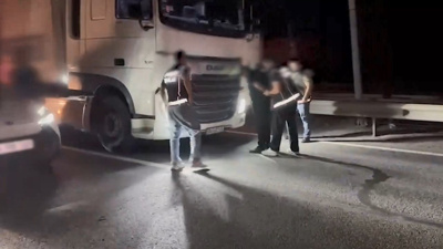TIR'ın yakıt deposuna 224 kilo sıvı uyuşturucu sakladılar