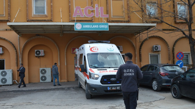 Ailelerin taşlı sopalı kavgası ortalığı savaş alanına çevirdi