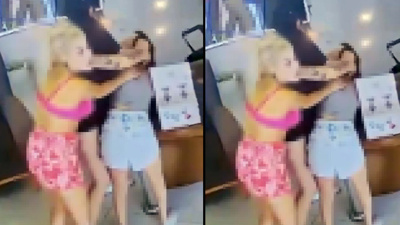 Kafasını defalarca masaya vurdu! 4 kadının kavgası kameralara yansıdı