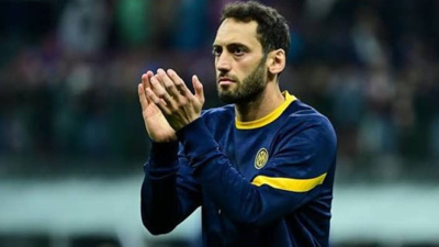 Hakan Çalhanoğlu için ısrar devam ediyor