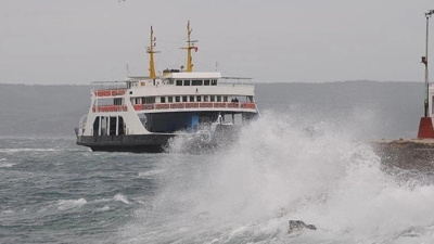Çanakkale'de sefer iptalleri peş peşe geldi