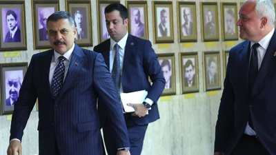 Bakan Çiftçi komşuya gidiyor: Masada neler var?