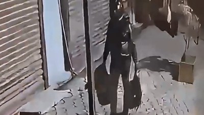 Esnaf esnafı soymaya kalktı: Duvarı delen şüpheli baskından önce öldü