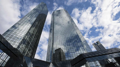 Ülkenin en büyük bankasına kara parayı engellemesi için ek süre tanındı