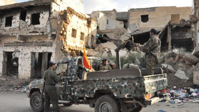 Yemen'in Zemar kentinde bir mahalleye balistik füze düştü