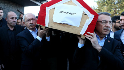 Madenci eşinden Fuat Oktay'a: Uşaklarım okuyordu, babasının cenazesine geldi