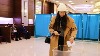 Kazakistan sandık başında