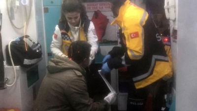 Tartıştığı mesai arkadaşının kulağını kesti