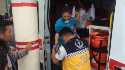 Koridora dökülen temizleyici 21 öğrenciyi hastanelik etti