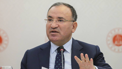 Adalet Bakanı Bekir Bozdağ'dan altılı masa çıkışı