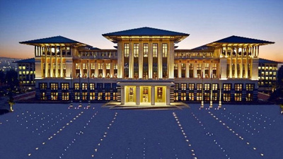 Saray’da ‘açılım’ kavgası