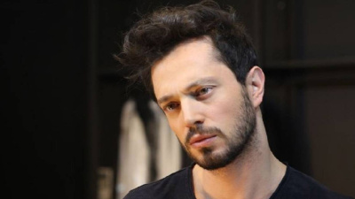 Murat Boz'dan depremzedelere anlamlı bağış
