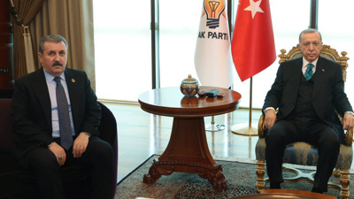 AKP'de Erdoğan'la 'seçim' toplantısı