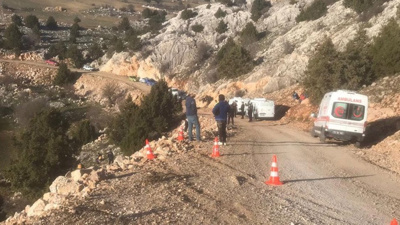 İşçileri taşıyan araç şarampole yuvarlandı: Çok sayıda ölü var
