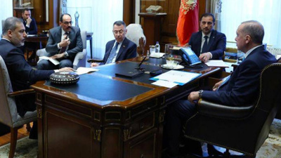 Erdoğan'ın bu karesinin şifreleri... Murat Yetkin yazdı: Erdoğan kazanırsa kimler bakan olacak? İşte son kulis bilgileri...